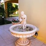 Villa Victoria